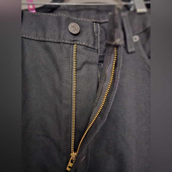 LEVI STRAUSS & CO. Men's Black Jeans 505. Size: 40/36 - Picture 4 of 16